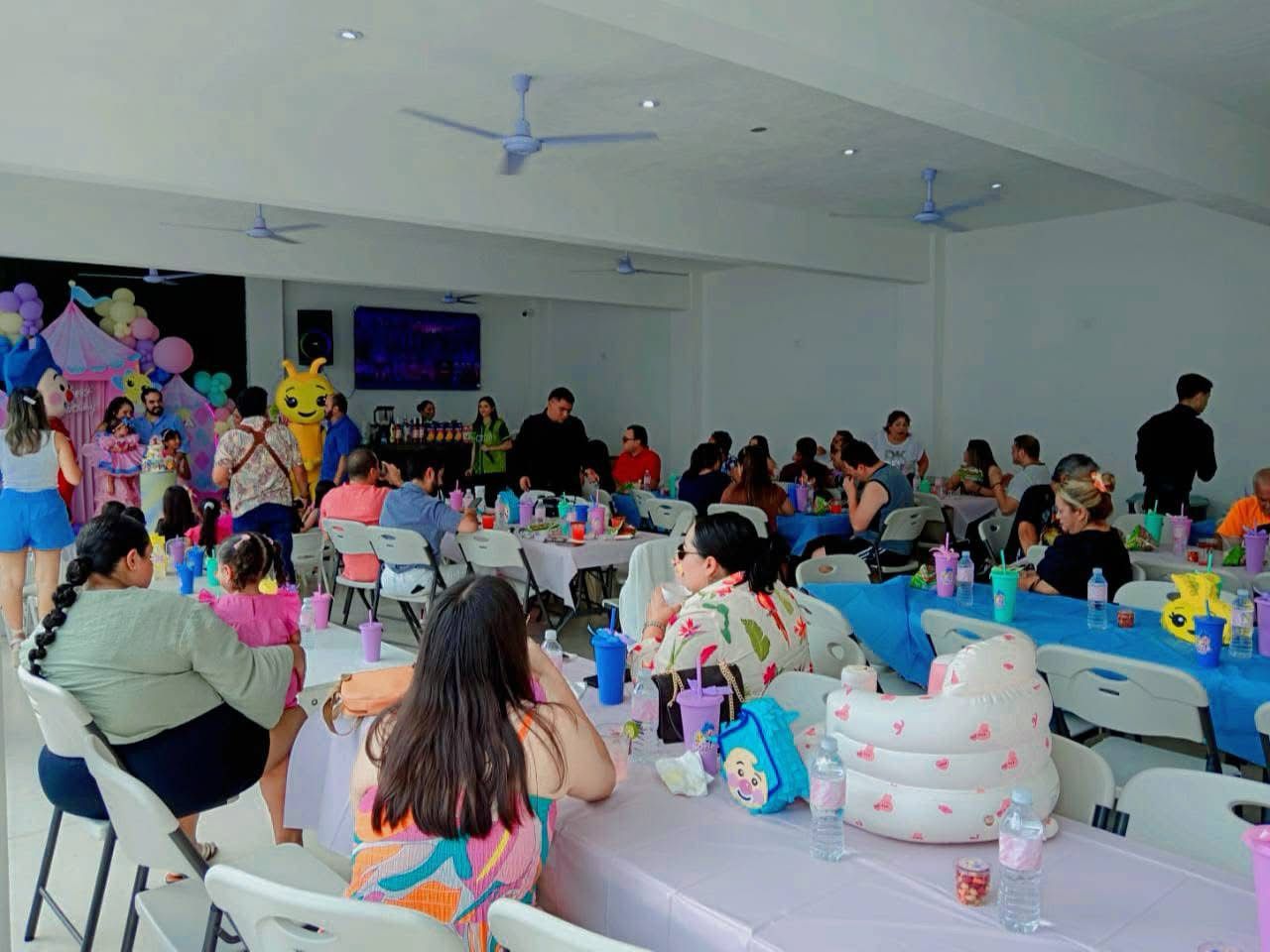 Salón de bodas elegante